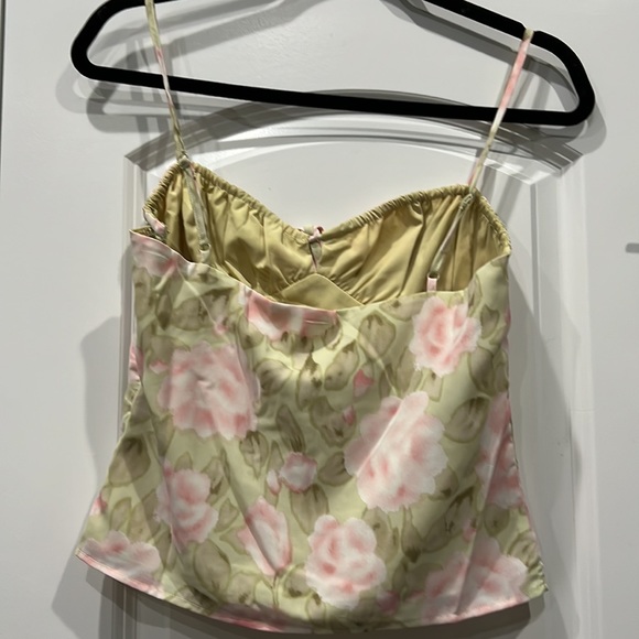 Revolve floral tank top NWT - Picture 4 of 4